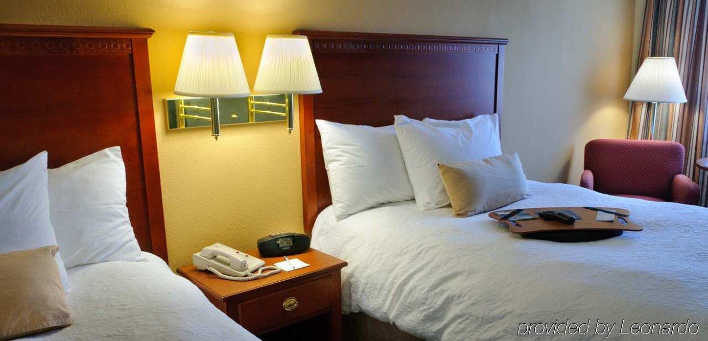 Hampton Inn Kinston Habitación foto